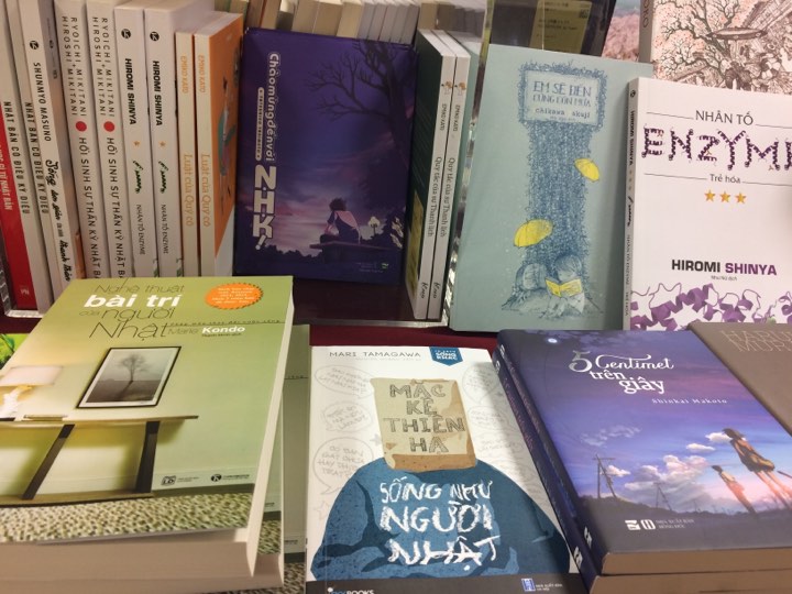 Sách tiếng Việt bán tại Nhật